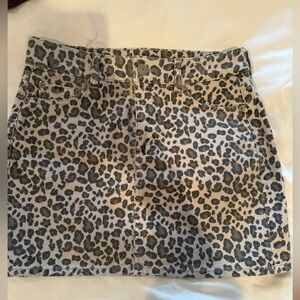 NWT American Eagle Corduroy Skirt